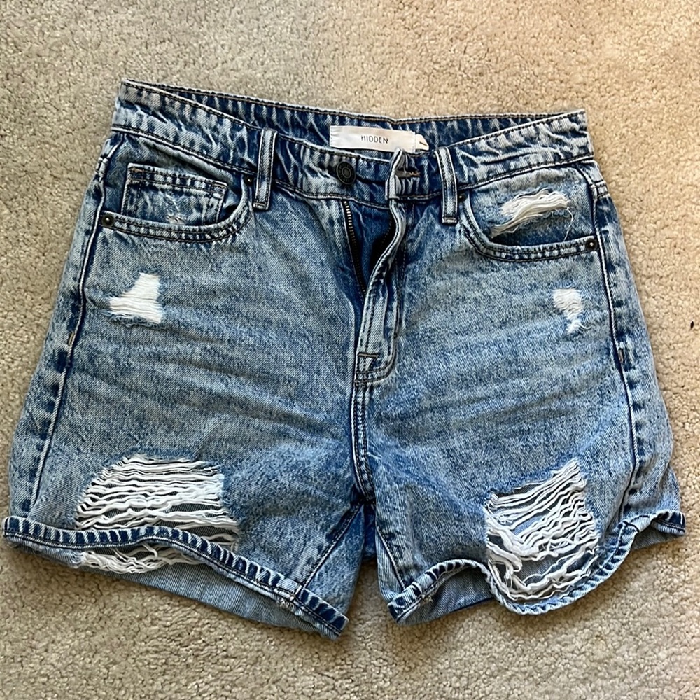 Hidden shorties